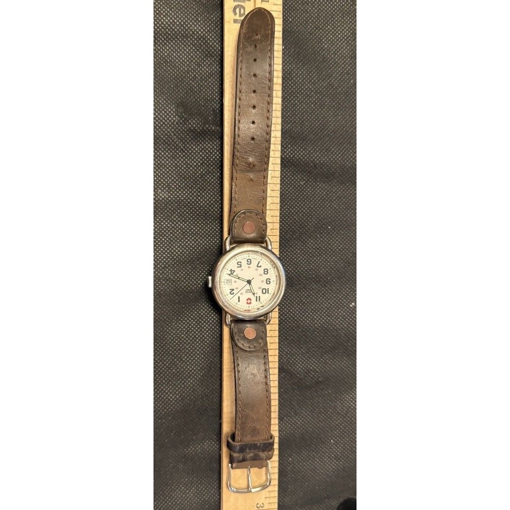 Vintage Victorinox SWISS ARMY Watch Mens CAVALRY White Dial Leather - Picture 5 of 5